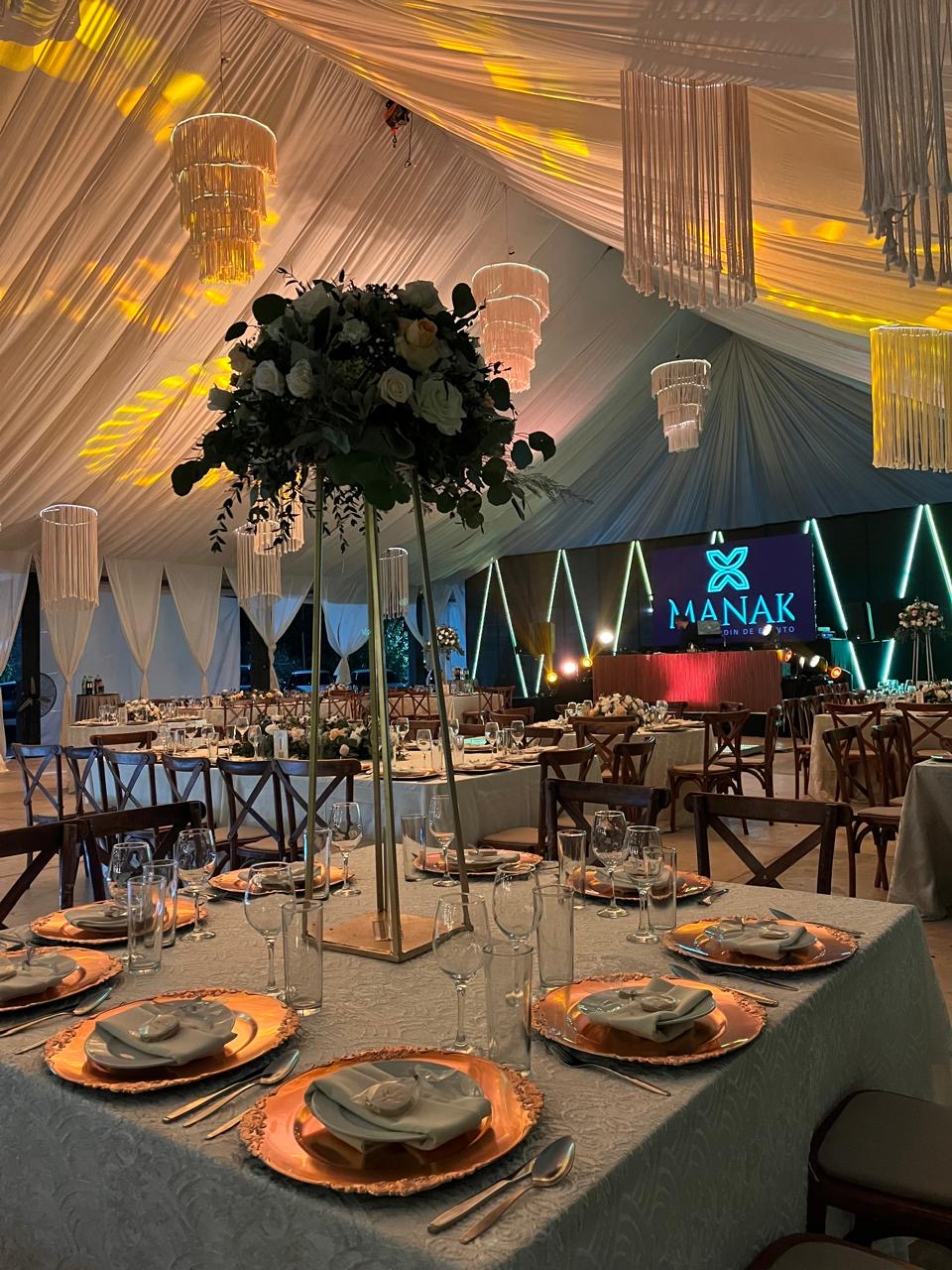 Interior Manak